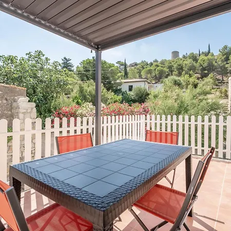 Location Dans Les Corbieres *