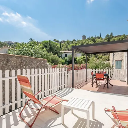 Location Dans Les Corbieres *